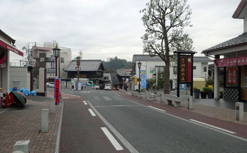 成田駅から成田山への表参道