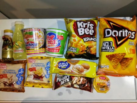 インドネシアのコンビニエンスストアーで500円で買えるもの